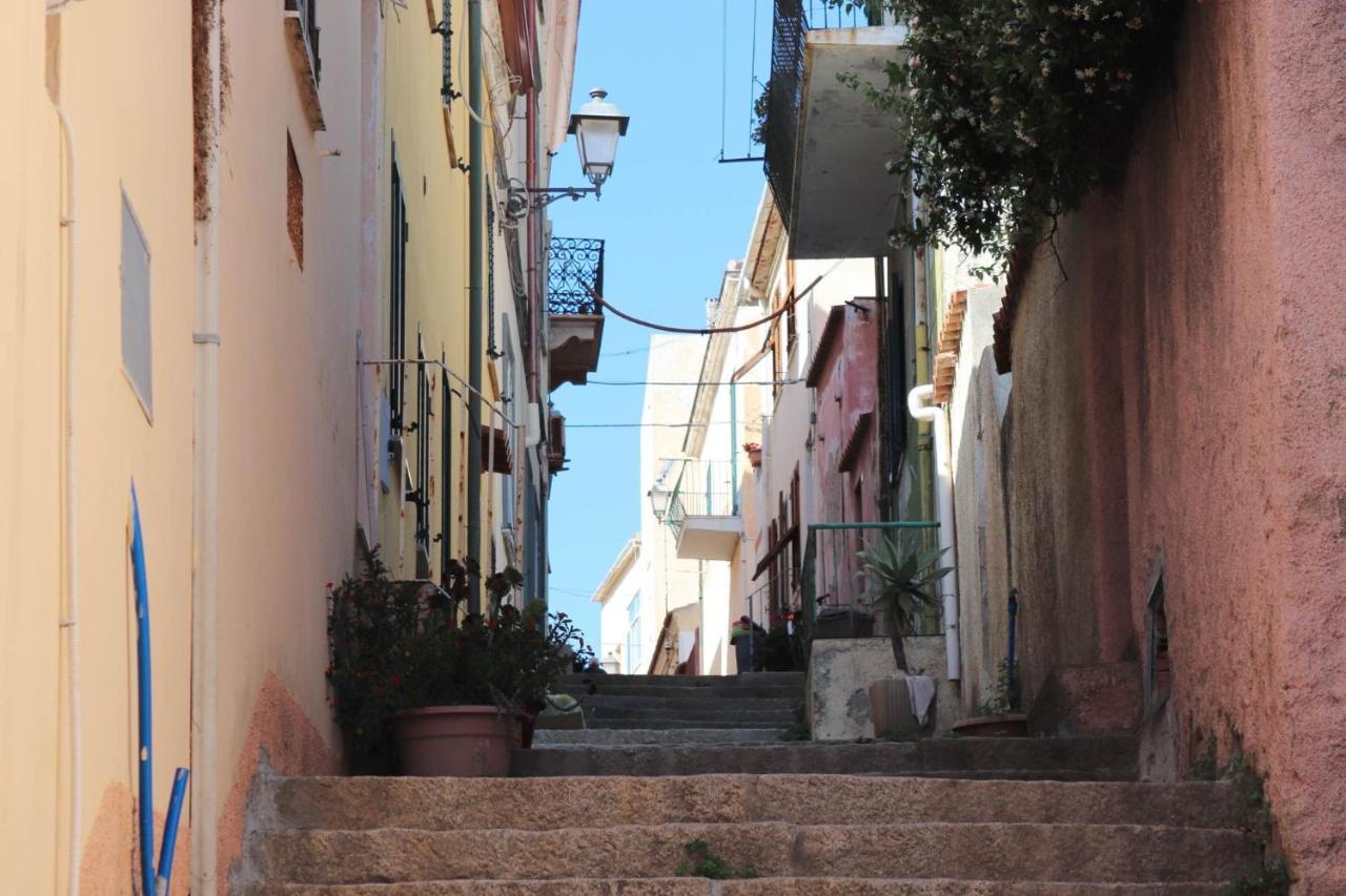 Clelia'S Boutique Rooms & Suites La Maddalena  Bagian luar foto