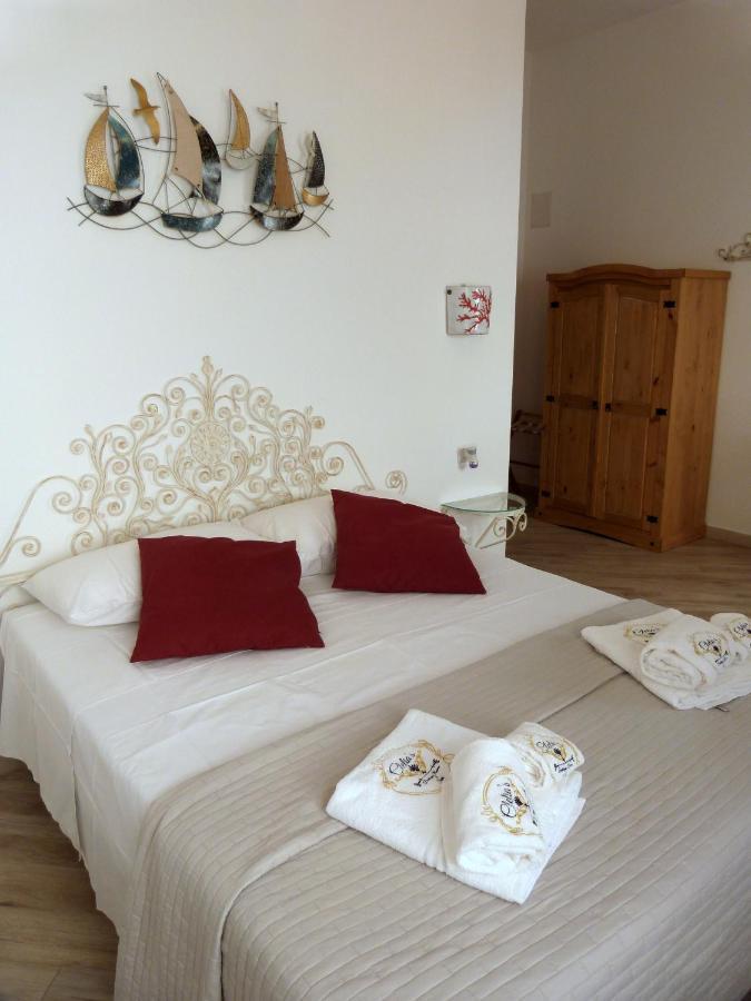 Clelia'S Boutique Rooms & Suites La Maddalena  Bagian luar foto