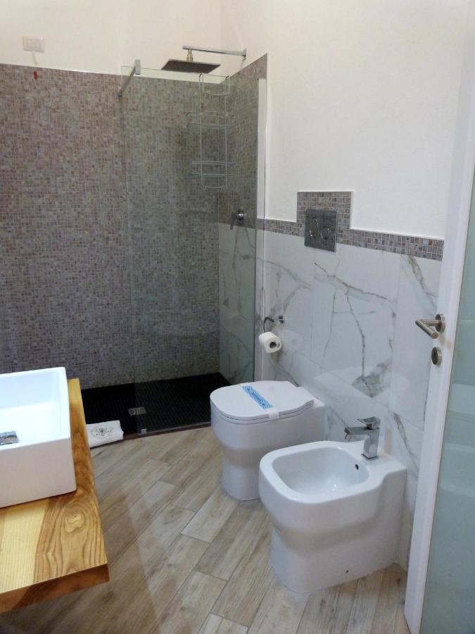 Clelia'S Boutique Rooms & Suites La Maddalena  Bagian luar foto