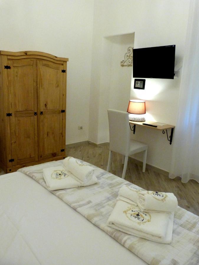Clelia'S Boutique Rooms & Suites La Maddalena  Bagian luar foto