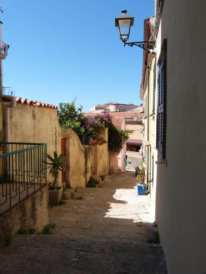 Clelia'S Boutique Rooms & Suites La Maddalena  Bagian luar foto